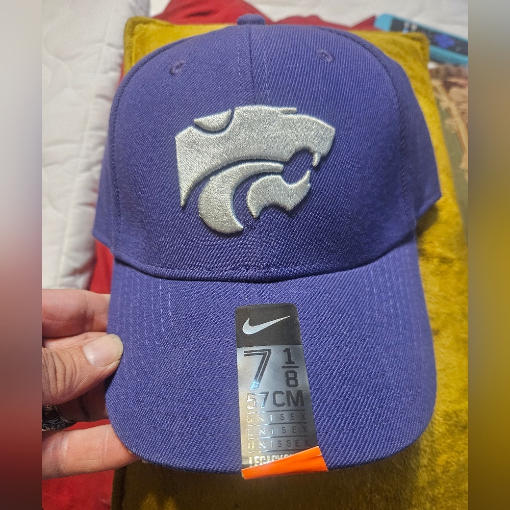 NWT Nike Kansas State University Powercat  Fitted Cap